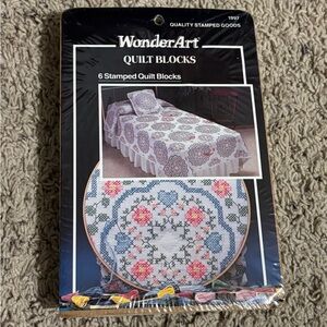 WonderArt Vintage Quilt Blocks 6 Stamped Floral Wreath Quilt Blocks #1997